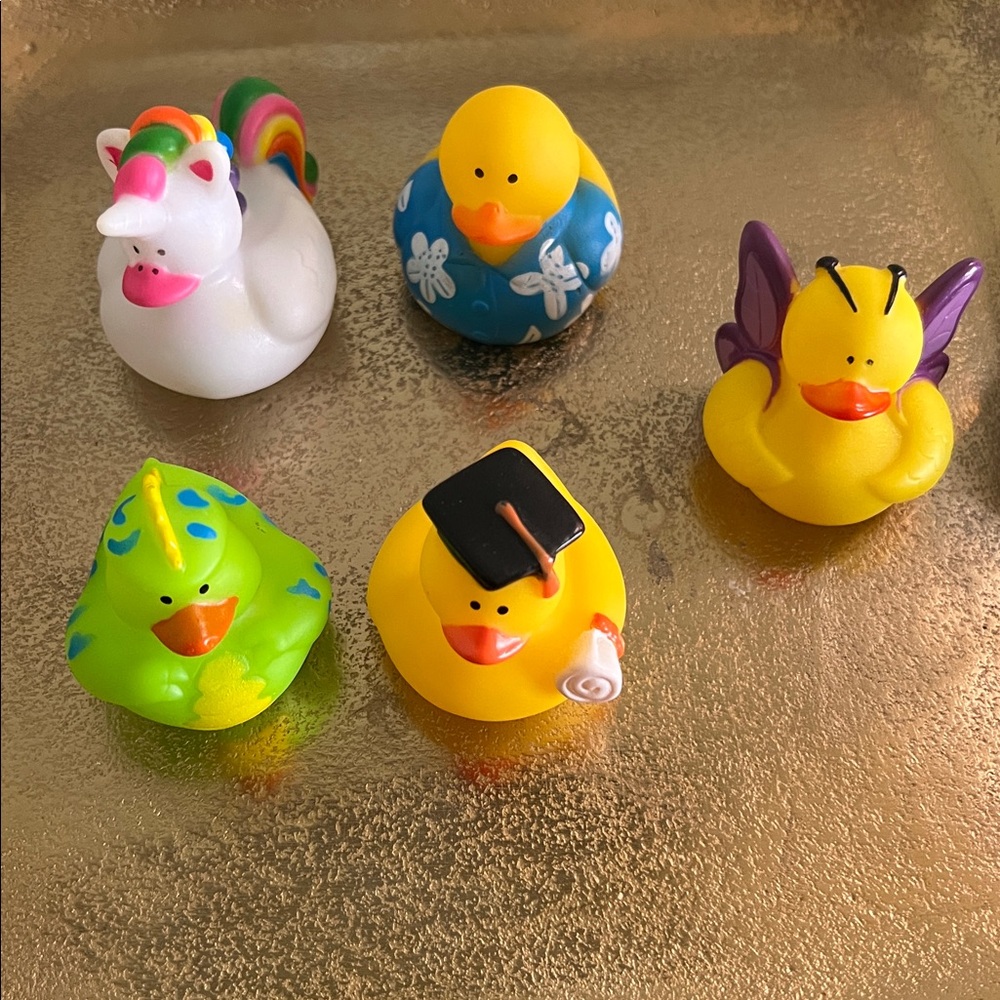 #1411: 5 Set of Colorful Rubber Ducks Collection